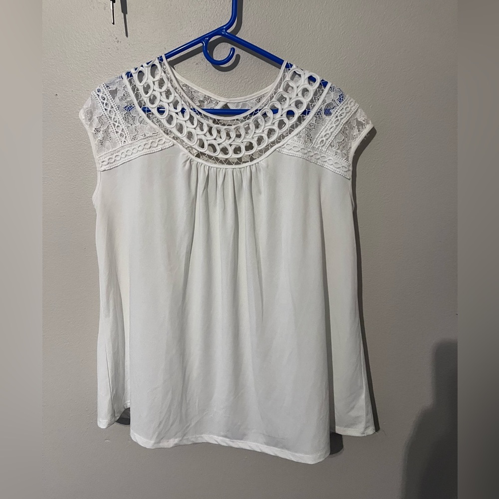 Maurices XXL White Dress Shirt